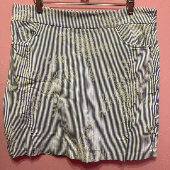 Tribal Pants - 🥰 Tribal Size 14 Blue Pin Stripe Floral Skorts 🌸